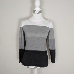 Premise Gray and Black Colorblock Turtleneck Sweater Small